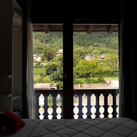 La Terrazza Sulle Vigne B&B Corte Franca Bagian luar foto